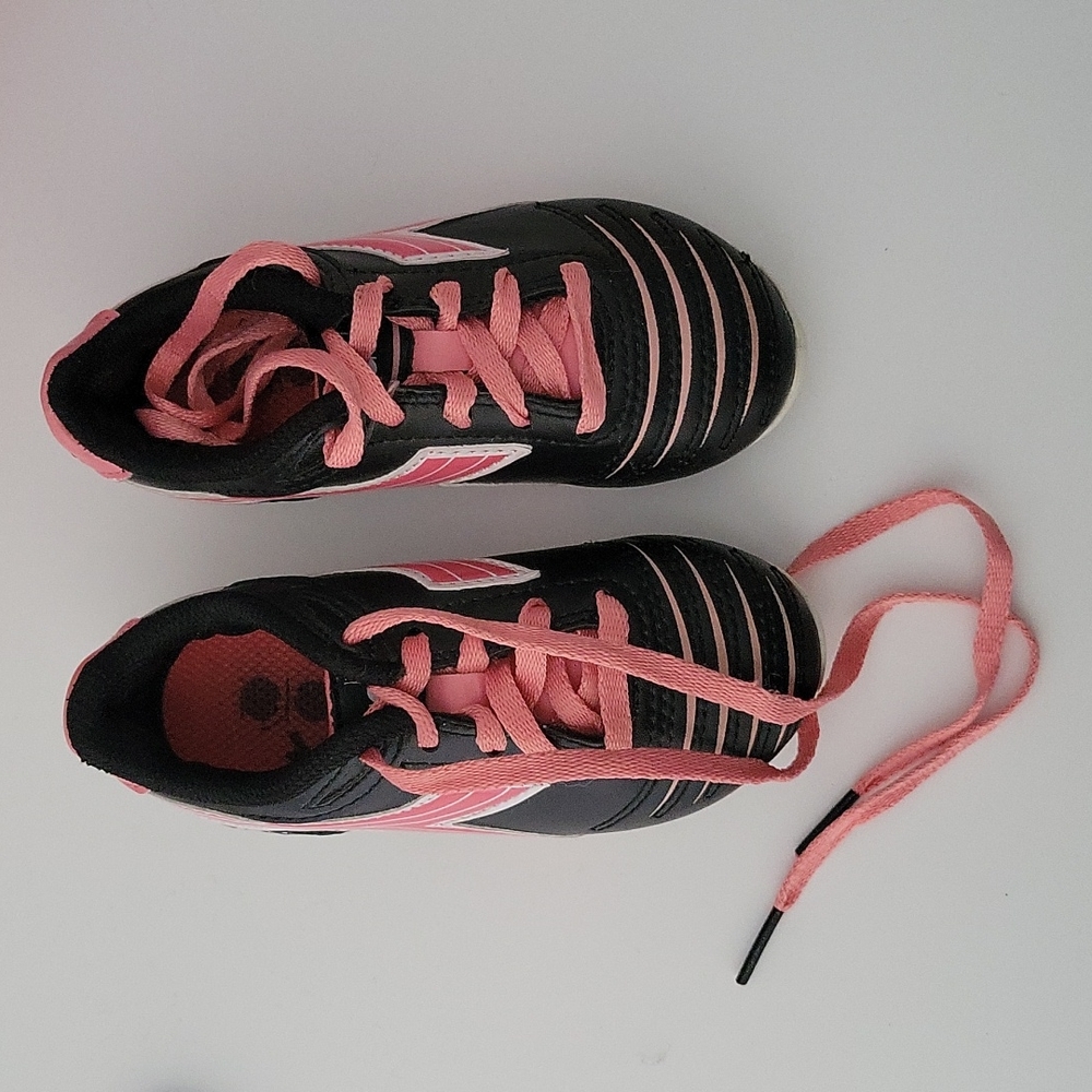 Diadora soccer cleats